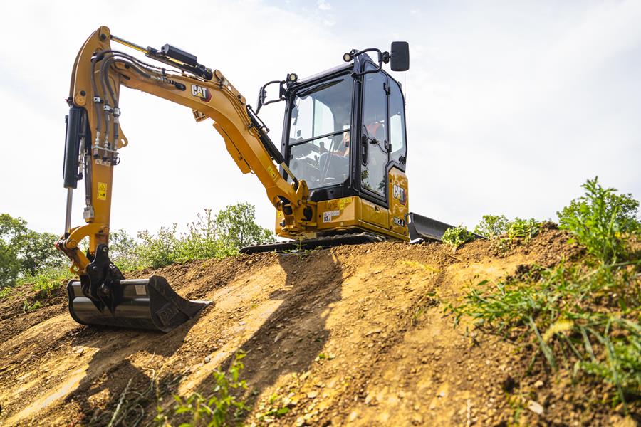 de nieuwe Cat 302.4 Compact Radius (CR)